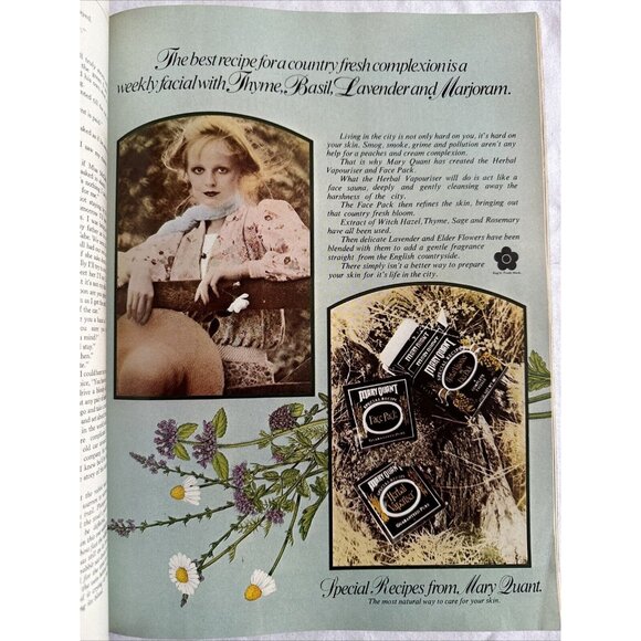 BRITISH VOGUE - October 1974 - Picture 9 of 13